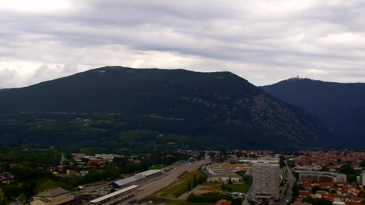 Nova Gorica und Görz: Atemberaubende Aussicht vom Franziskanerkloster Kostanjevica