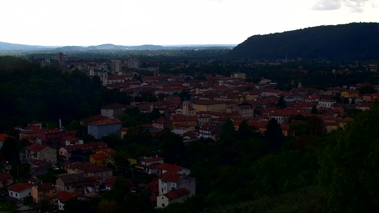 Nova Gorica und Görz: Atemberaubende Aussicht vom Franziskanerkloster Kostanjevica