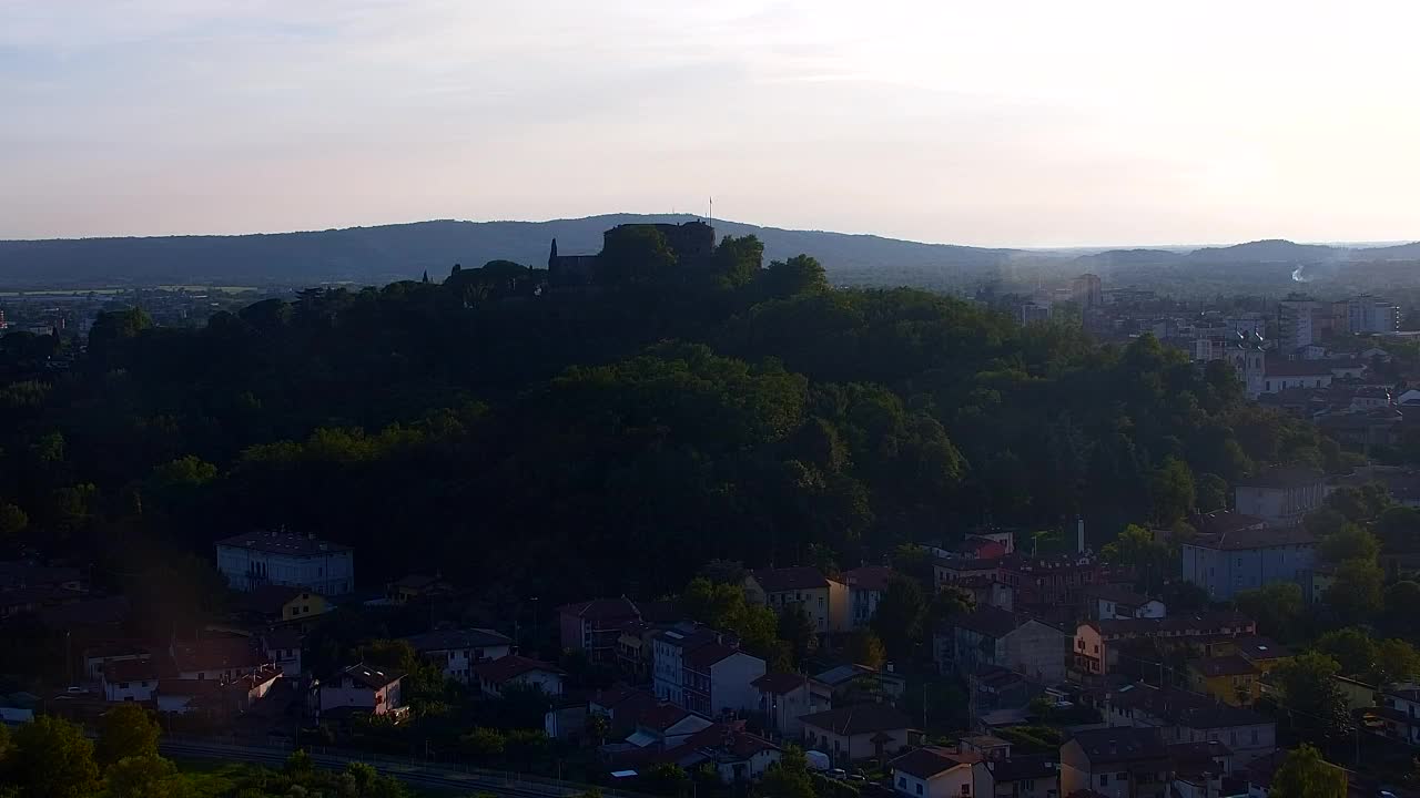 Nova Gorica in Gorica: Čudovit Razgled iz Frančiškanskega Samostana Kostanjevica