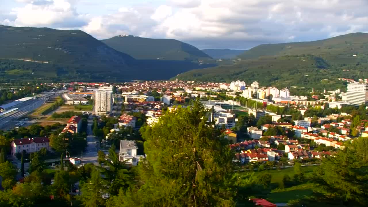 Nova Gorica in Gorica: Čudovit Razgled iz Frančiškanskega Samostana Kostanjevica