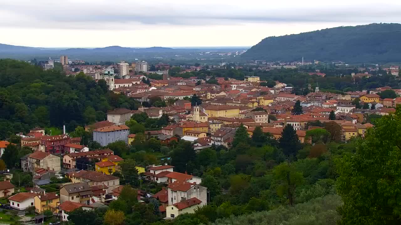 Nova Gorica und Görz: Atemberaubende Aussicht vom Franziskanerkloster Kostanjevica