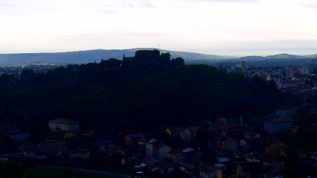 Nova Gorica in Gorica: Čudovit Razgled iz Frančiškanskega Samostana Kostanjevica