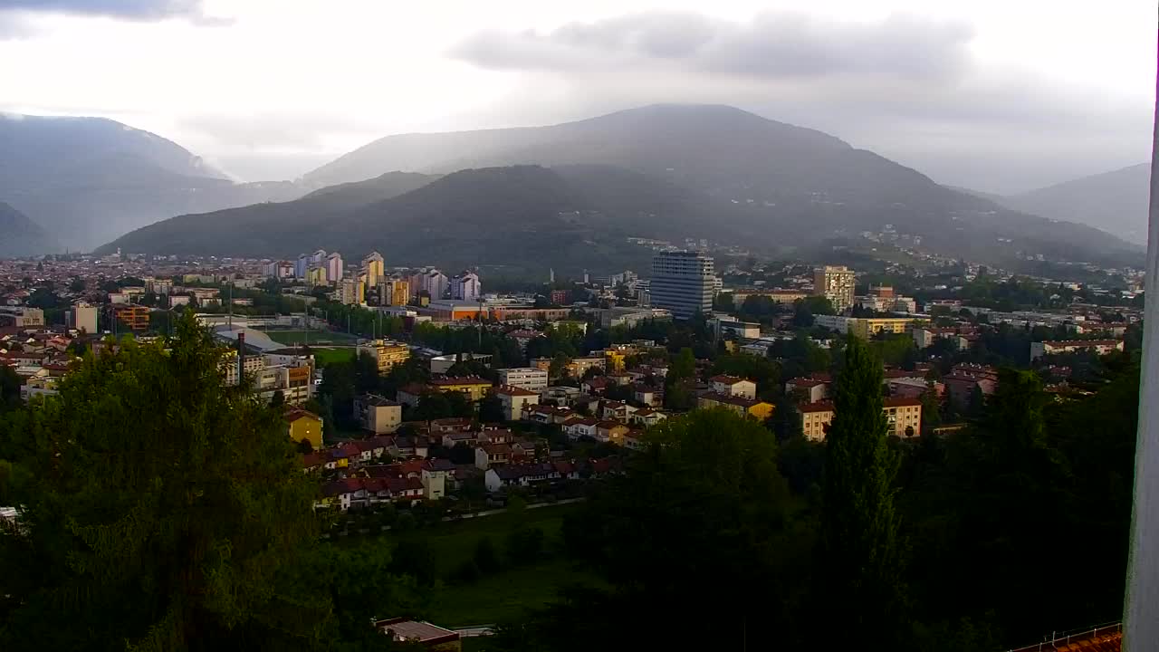 Nova Gorica in Gorica: Čudovit Razgled iz Frančiškanskega Samostana Kostanjevica