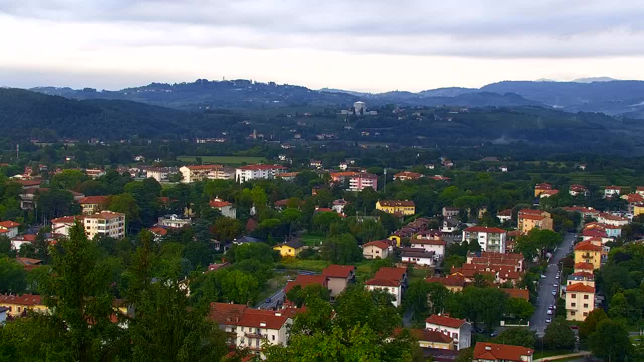 Nova Gorica und Görz: Atemberaubende Aussicht vom Franziskanerkloster Kostanjevica