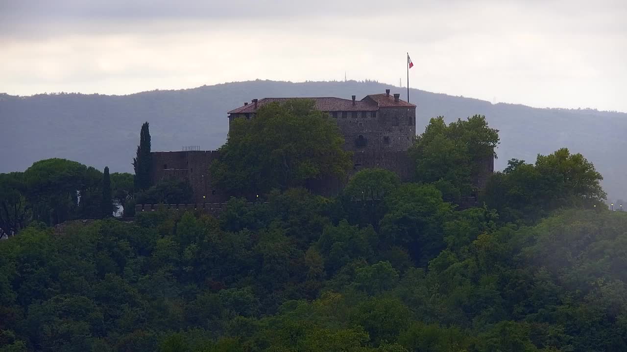 Nova Gorica et Gorizia : Vue Imprenable depuis le Monastère Franciscain de Kostanjevica