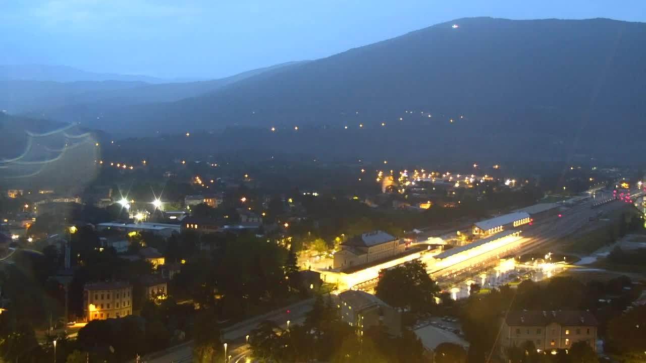 Nova Gorica i Gorica: Prekrasan Pogled iz Franjevačkog Samostana Kostanjevica