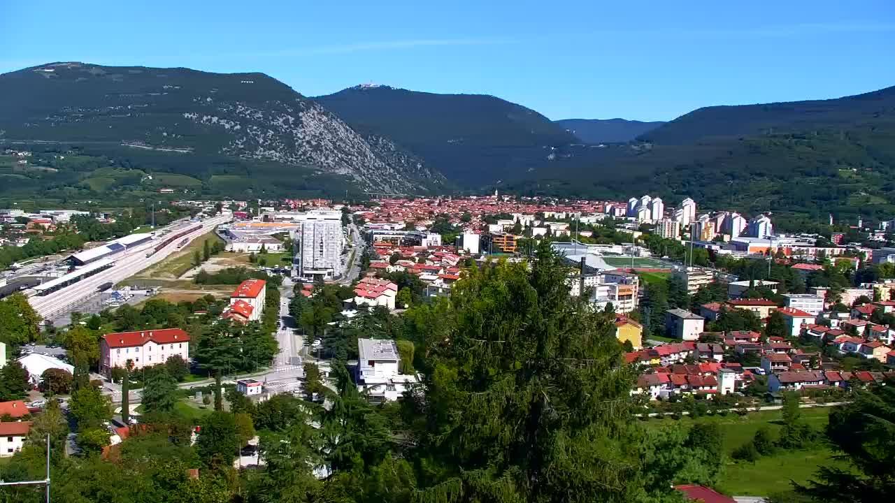 Nova Gorica et Gorizia : Vue Imprenable depuis le Monastère Franciscain de Kostanjevica