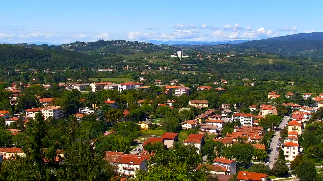 Nova Gorica y Gorizia: Impresionantes Vistas desde el Monasterio Franciscano de Kostanjevica