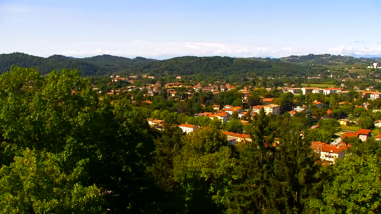 Nova Gorica e Gorizia: Panorama Mozzafiato dal Convento Francescano di Castagnevizza