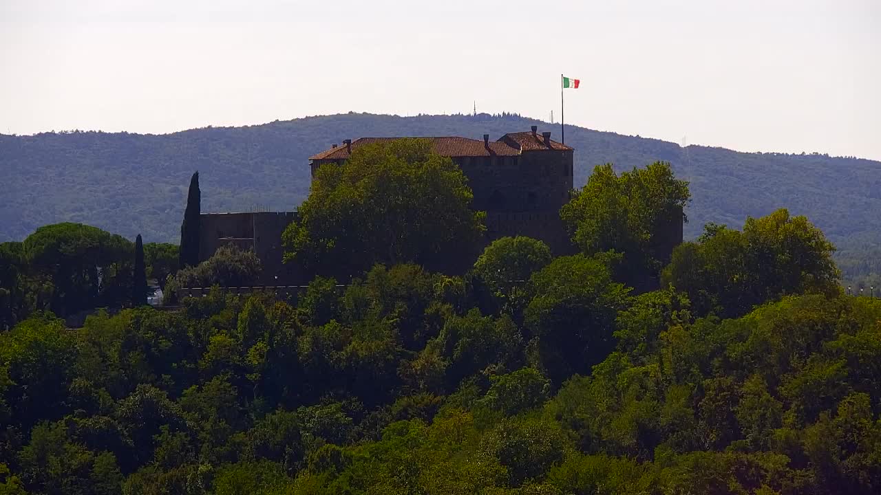 Nova Gorica e Gorizia: Panorama Mozzafiato dal Convento Francescano di Castagnevizza