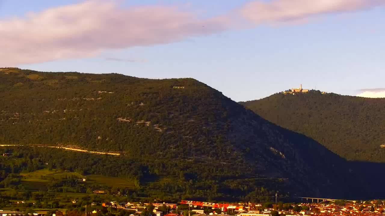 Nova Gorica in Gorica: Čudovit Razgled iz Frančiškanskega Samostana Kostanjevica