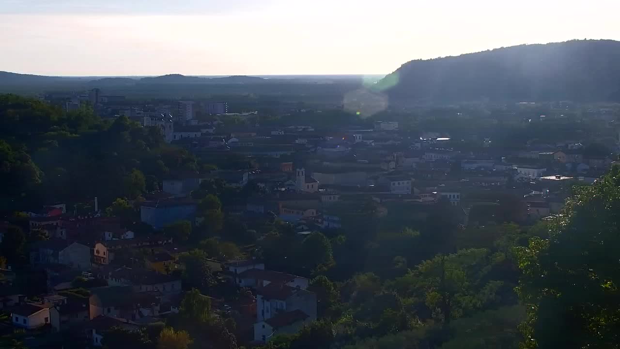 Nova Gorica i Gorica: Prekrasan Pogled iz Franjevačkog Samostana Kostanjevica
