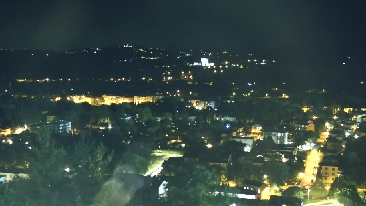 Nova Gorica und Görz: Atemberaubende Aussicht vom Franziskanerkloster Kostanjevica