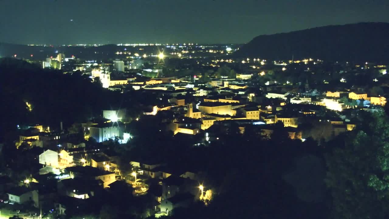 Nova Gorica e Gorizia: Panorama Mozzafiato dal Convento Francescano di Castagnevizza