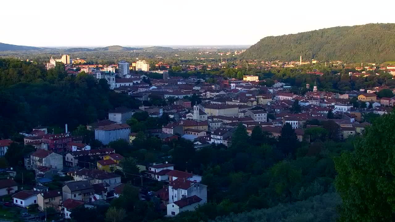 Nova Gorica und Görz: Atemberaubende Aussicht vom Franziskanerkloster Kostanjevica