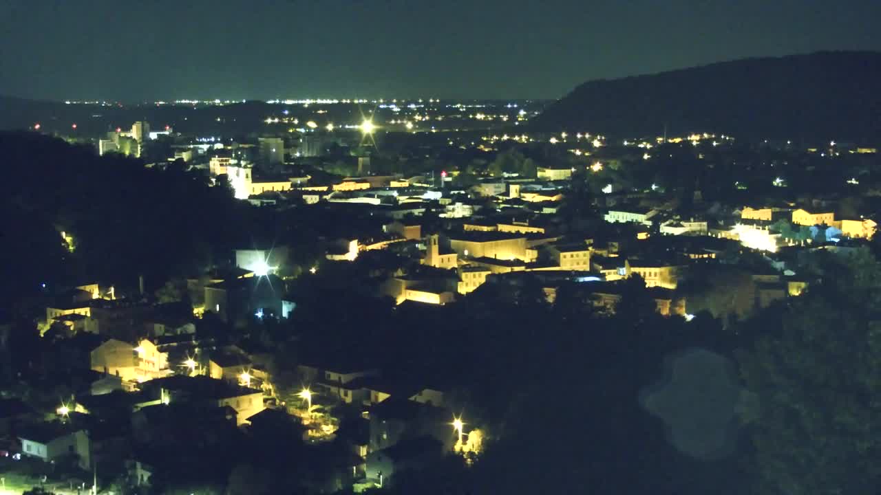 Nova Gorica e Gorizia: Panorama Mozzafiato dal Convento Francescano di Castagnevizza