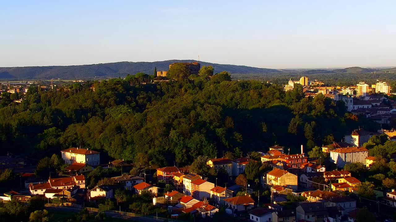 Nova Gorica und Görz: Atemberaubende Aussicht vom Franziskanerkloster Kostanjevica