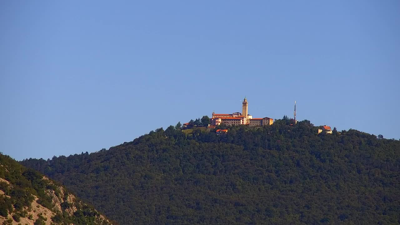 Nova Gorica in Gorica: Čudovit Razgled iz Frančiškanskega Samostana Kostanjevica