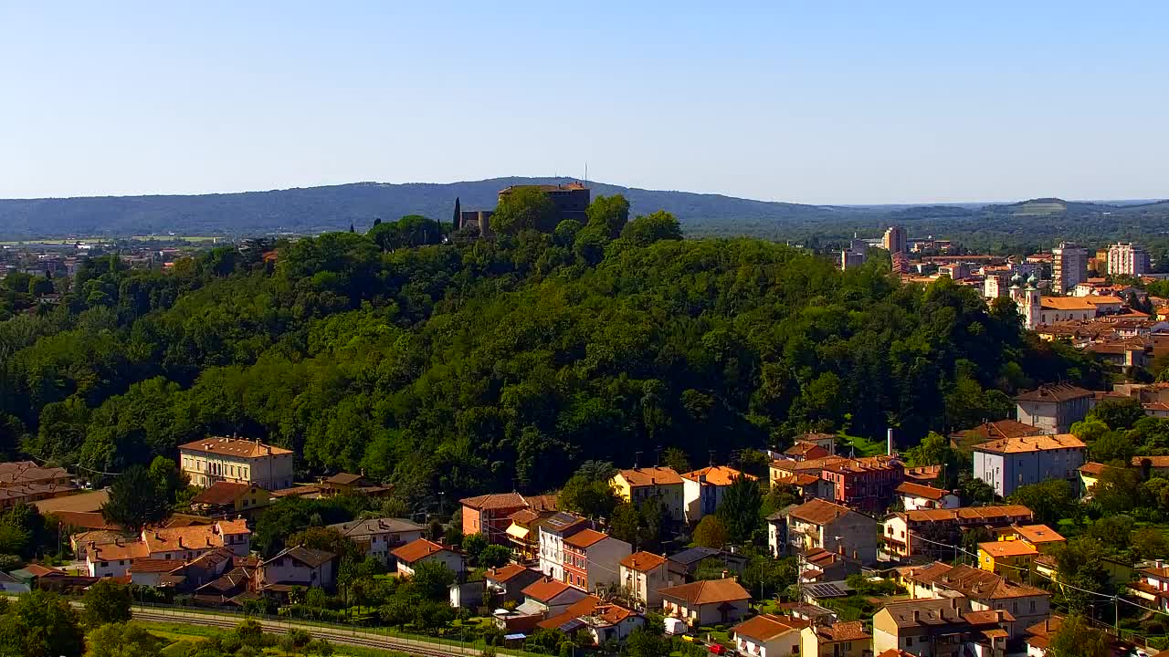 Nova Gorica y Gorizia: Impresionantes Vistas desde el Monasterio Franciscano de Kostanjevica