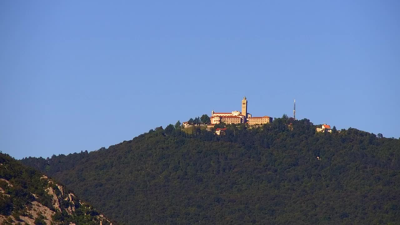Nova Gorica und Görz: Atemberaubende Aussicht vom Franziskanerkloster Kostanjevica