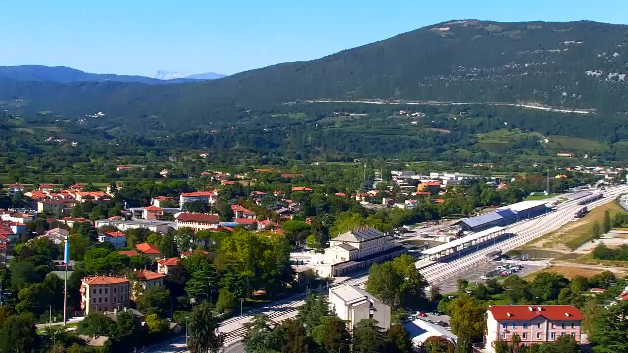 Nova Gorica i Gorica: Prekrasan Pogled iz Franjevačkog Samostana Kostanjevica