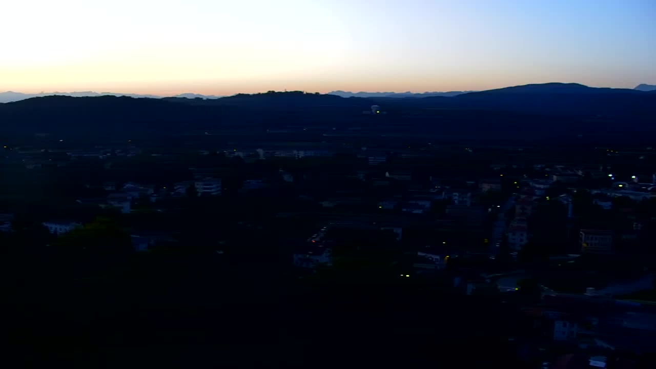 Nova Gorica i Gorica: Prekrasan Pogled iz Franjevačkog Samostana Kostanjevica