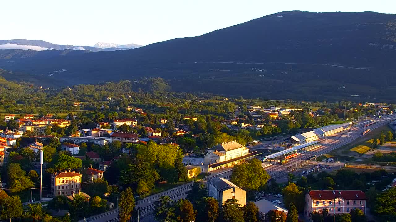 Nova Gorica y Gorizia: Impresionantes Vistas desde el Monasterio Franciscano de Kostanjevica