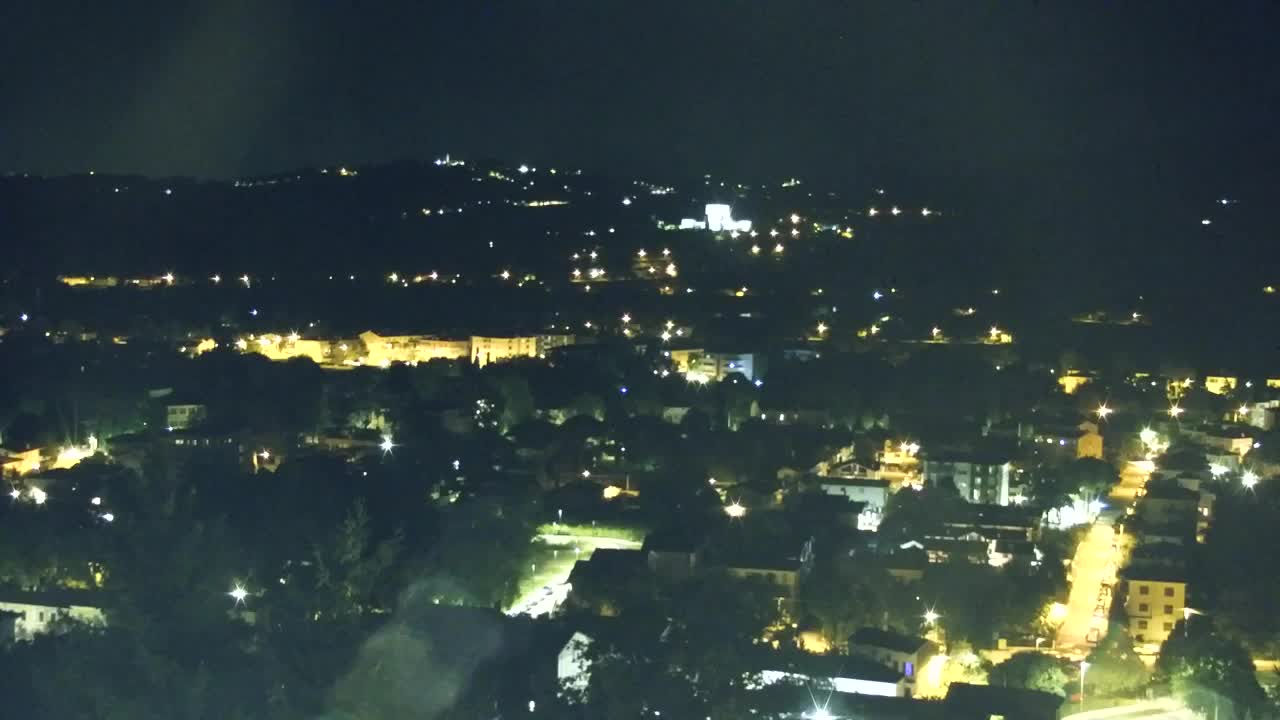 Nova Gorica e Gorizia: Panorama Mozzafiato dal Convento Francescano di Castagnevizza