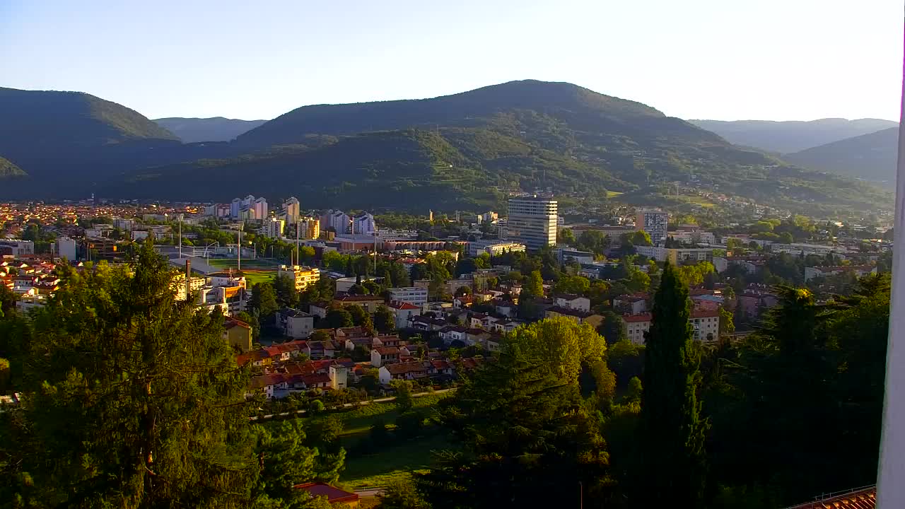 Nova Gorica und Görz: Atemberaubende Aussicht vom Franziskanerkloster Kostanjevica