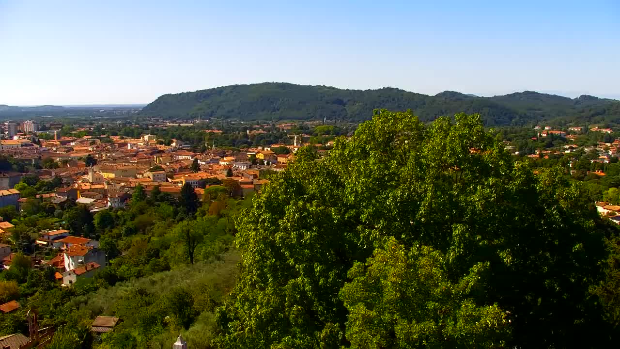 Nova Gorica and Gorizia: Stunning Views from Kostanjevica Franciscan Monaster