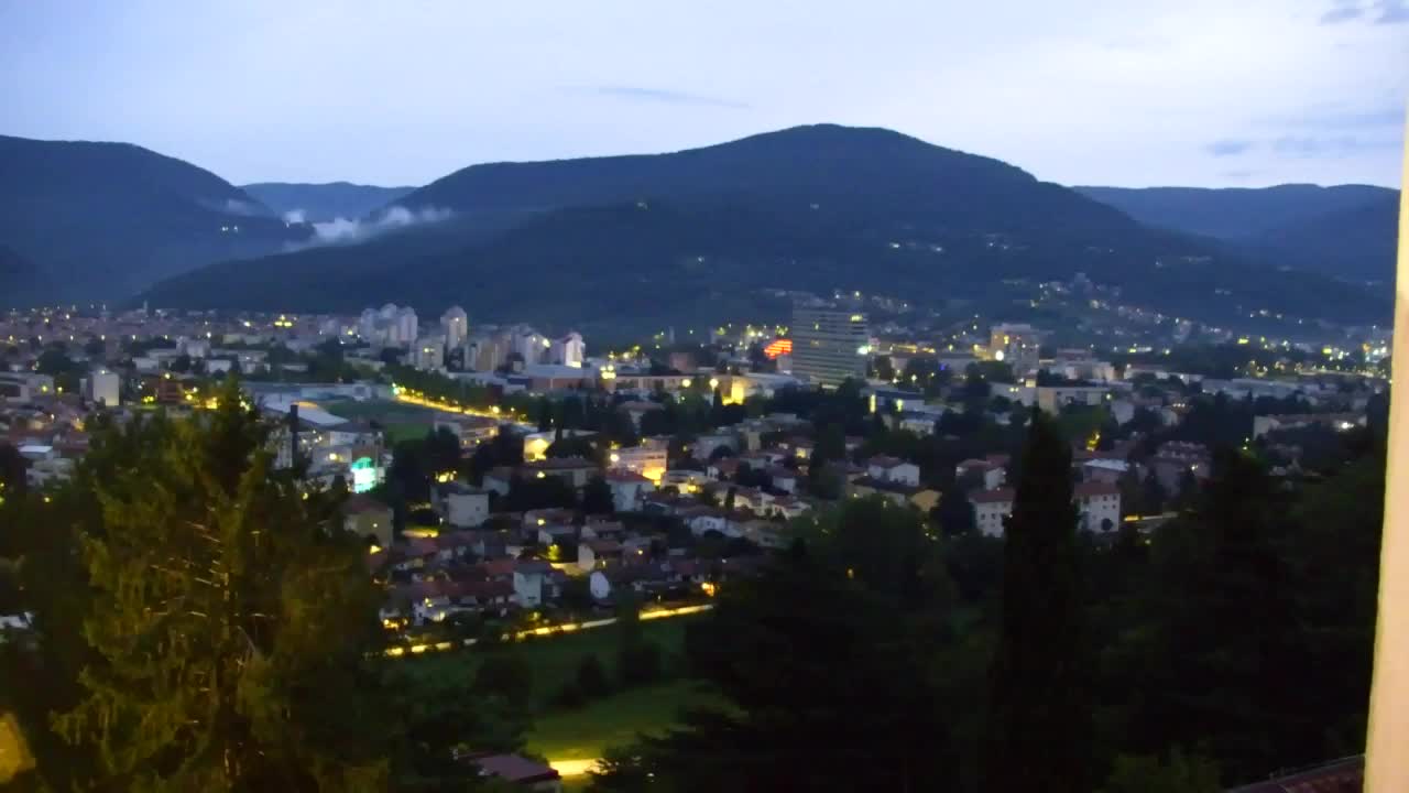 Nova Gorica e Gorizia: Panorama Mozzafiato dal Convento Francescano di Castagnevizza