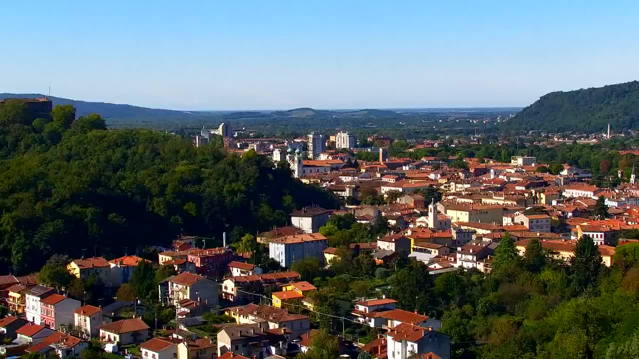 Nova Gorica in Gorica: Čudovit Razgled iz Frančiškanskega Samostana Kostanjevica