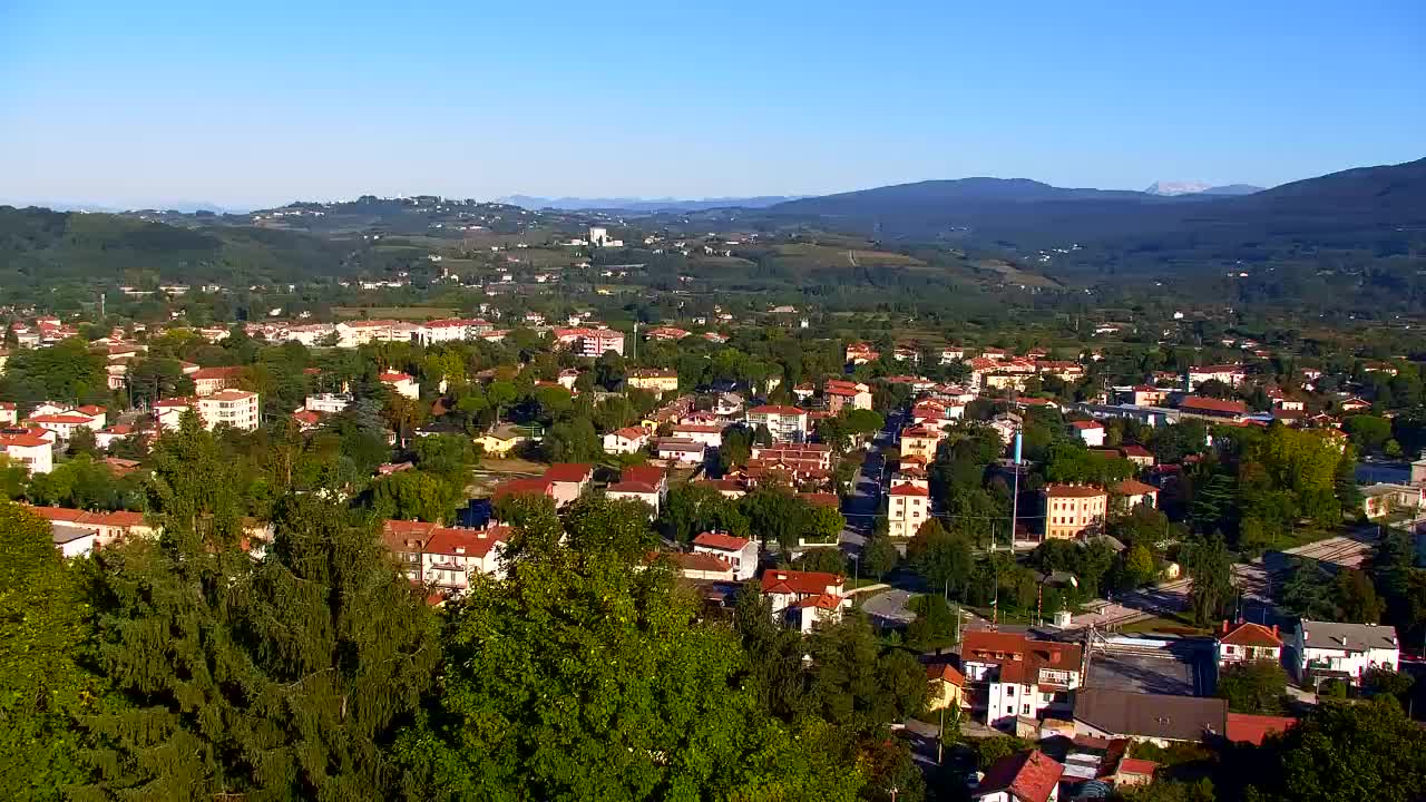 Nova Gorica i Gorica: Prekrasan Pogled iz Franjevačkog Samostana Kostanjevica
