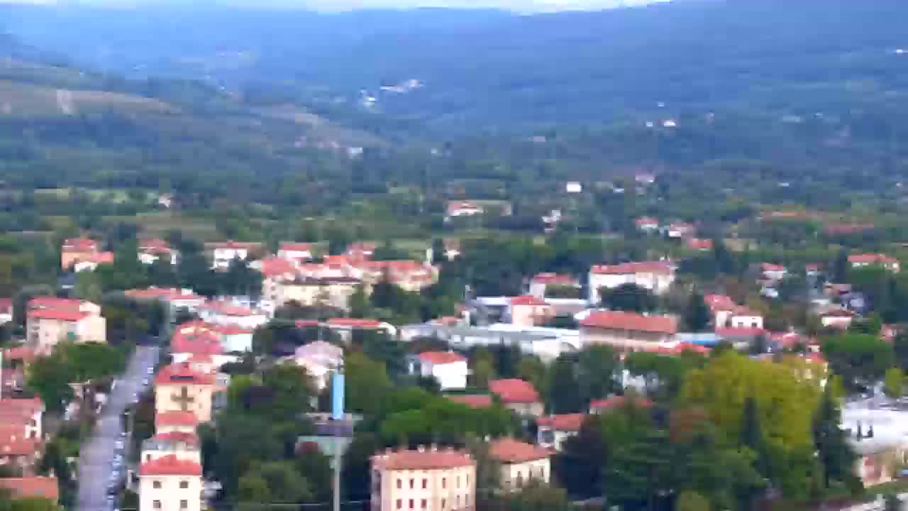 Nova Gorica e Gorizia: Panorama Mozzafiato dal Convento Francescano di Castagnevizza