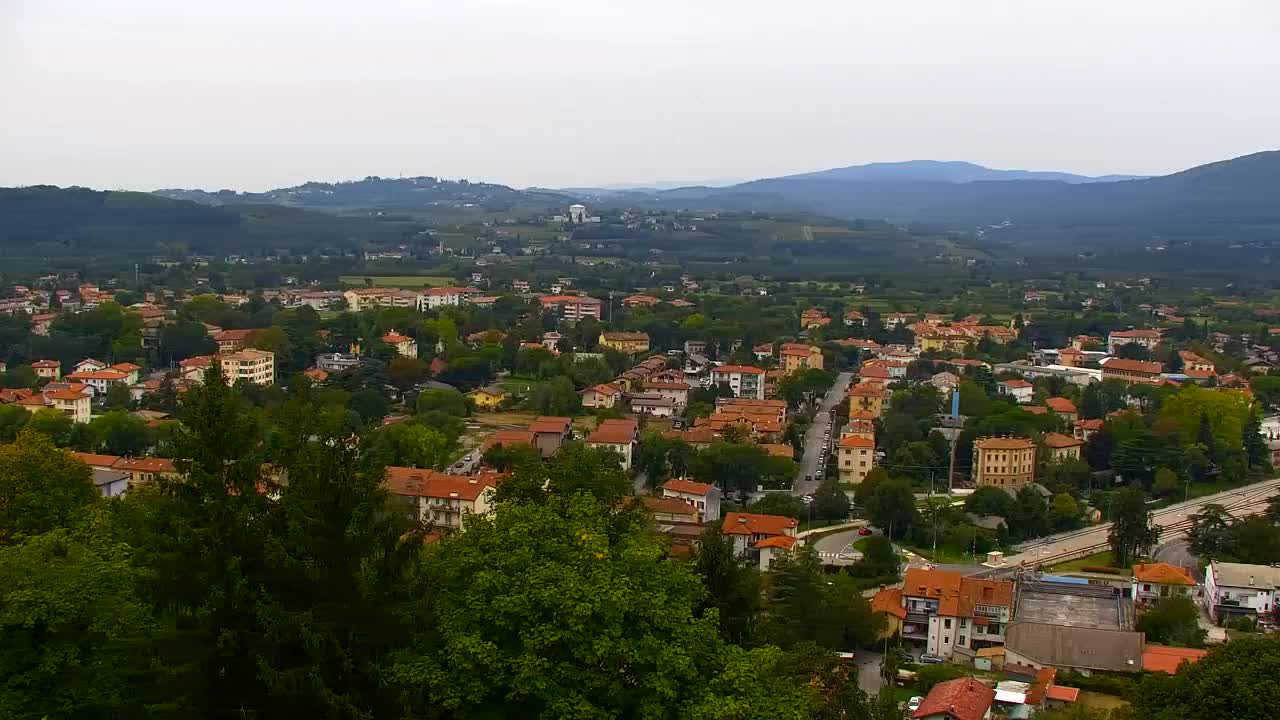 Nova Gorica et Gorizia : Vue Imprenable depuis le Monastère Franciscain de Kostanjevica