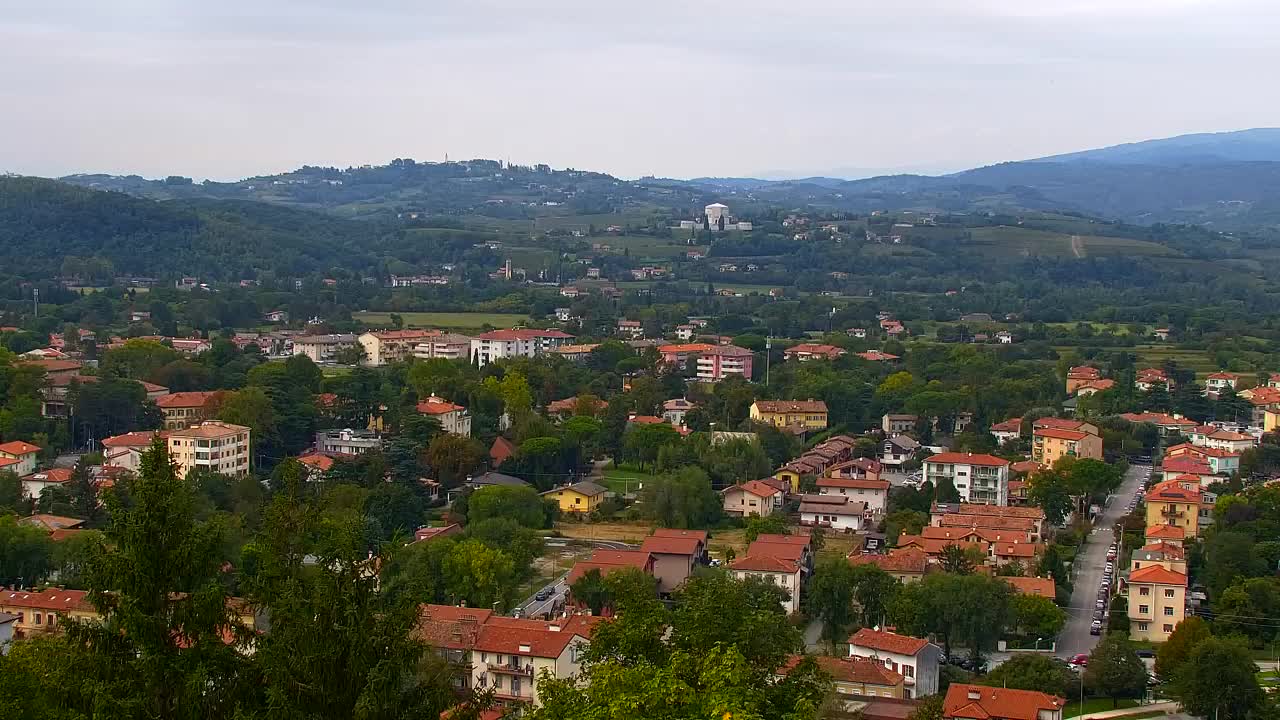 Nova Gorica et Gorizia : Vue Imprenable depuis le Monastère Franciscain de Kostanjevica
