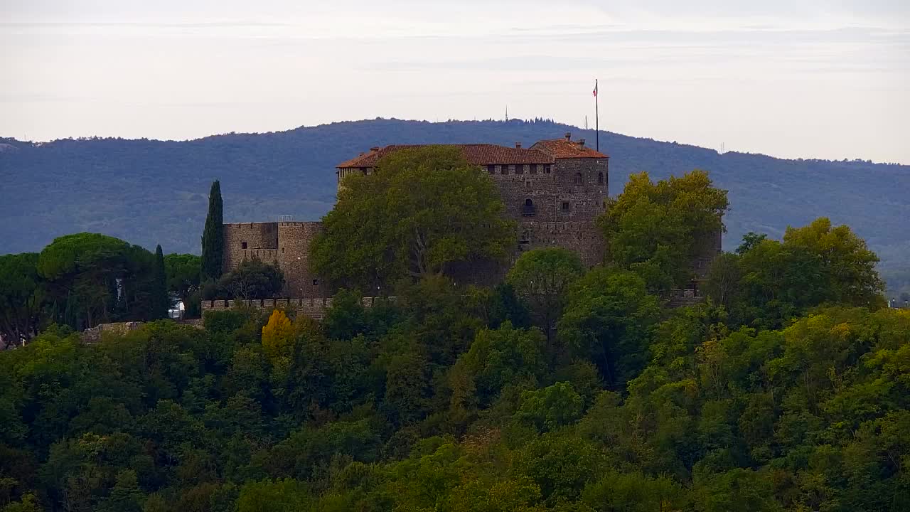 Nova Gorica und Görz: Atemberaubende Aussicht vom Franziskanerkloster Kostanjevica