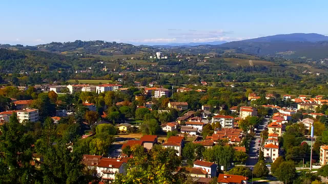 Nova Gorica i Gorica: Prekrasan Pogled iz Franjevačkog Samostana Kostanjevica