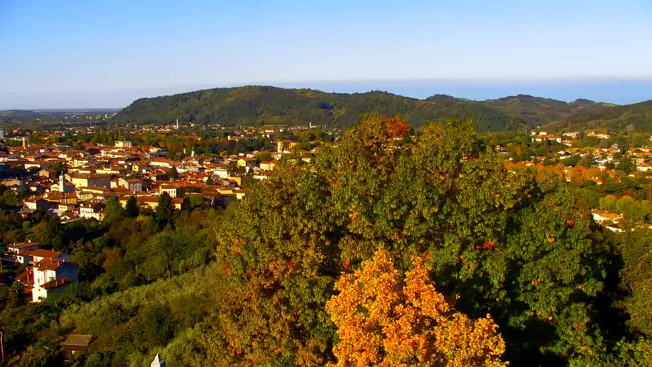 Nova Gorica y Gorizia: Impresionantes Vistas desde el Monasterio Franciscano de Kostanjevica