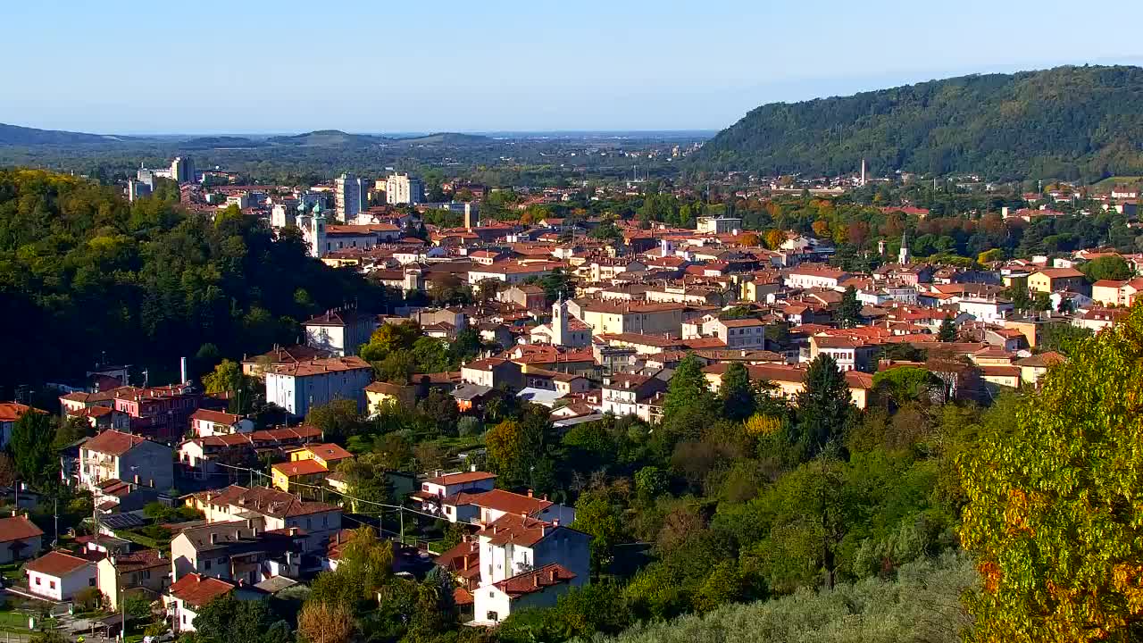 Nova Gorica y Gorizia: Impresionantes Vistas desde el Monasterio Franciscano de Kostanjevica