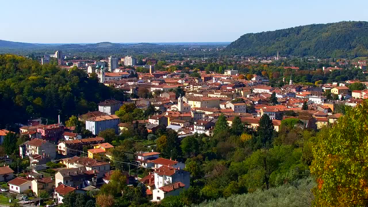 Nova Gorica y Gorizia: Impresionantes Vistas desde el Monasterio Franciscano de Kostanjevica