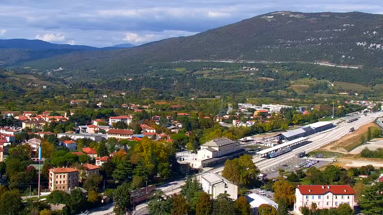 Nova Gorica e Gorizia: Panorama Mozzafiato dal Convento Francescano di Castagnevizza