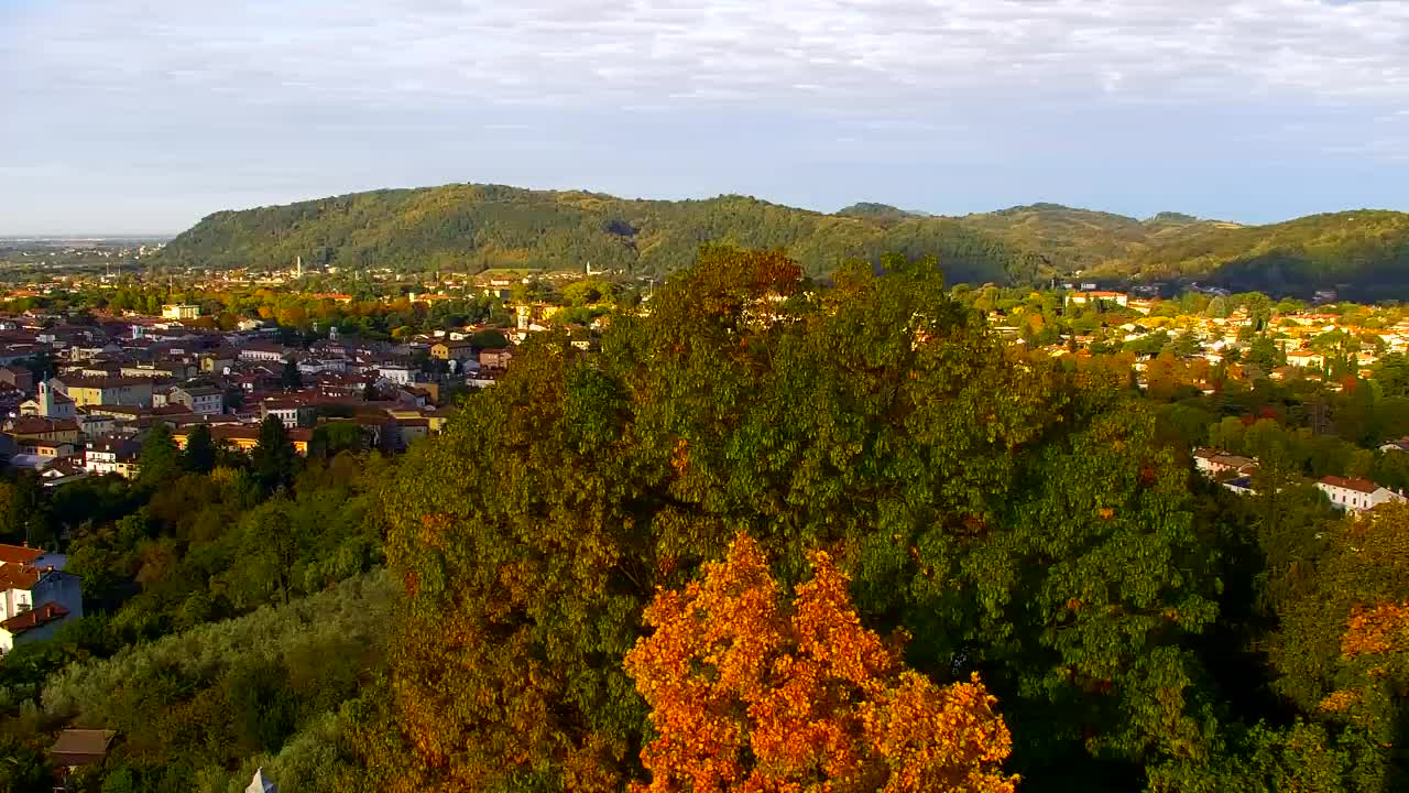 Nova Gorica i Gorica: Prekrasan Pogled iz Franjevačkog Samostana Kostanjevica