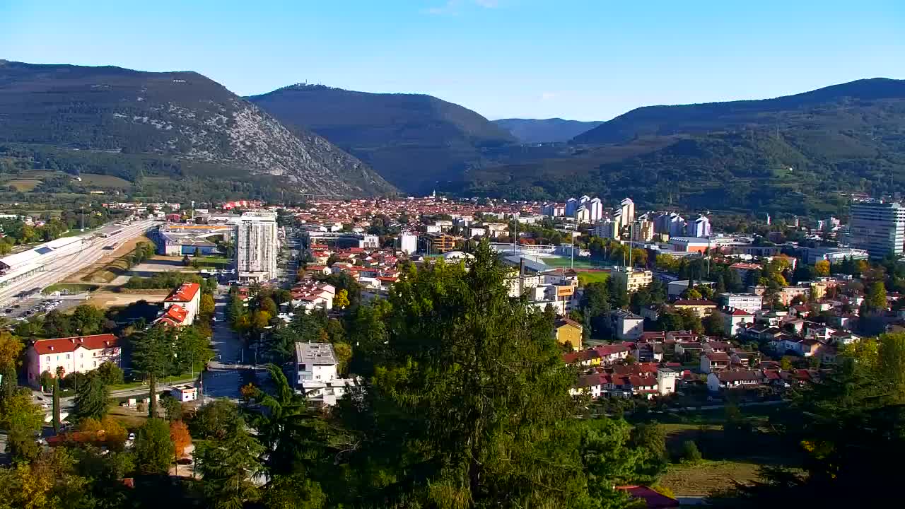 Nova Gorica e Gorizia: Panorama Mozzafiato dal Convento Francescano di Castagnevizza