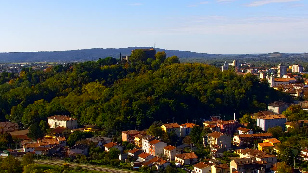 Nova Gorica y Gorizia: Impresionantes Vistas desde el Monasterio Franciscano de Kostanjevica