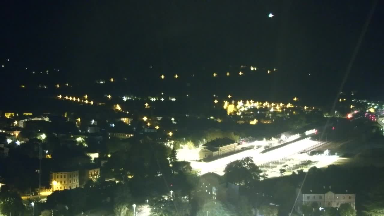 Nova Gorica e Gorizia: Panorama Mozzafiato dal Convento Francescano di Castagnevizza