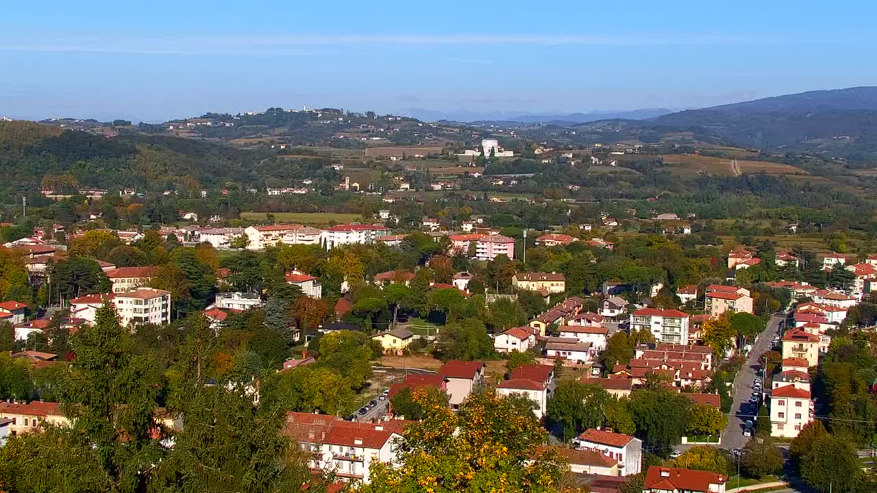 Nova Gorica y Gorizia: Impresionantes Vistas desde el Monasterio Franciscano de Kostanjevica