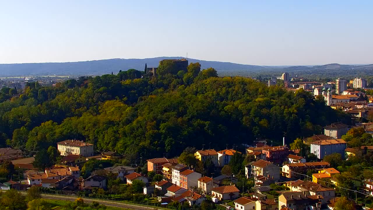 Nova Gorica e Gorizia: Panorama Mozzafiato dal Convento Francescano di Castagnevizza