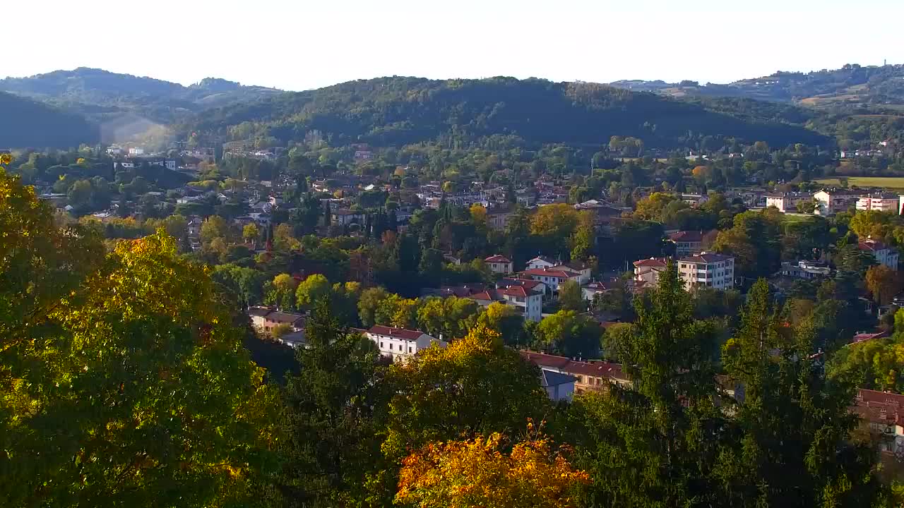 Nova Gorica e Gorizia: Panorama Mozzafiato dal Convento Francescano di Castagnevizza