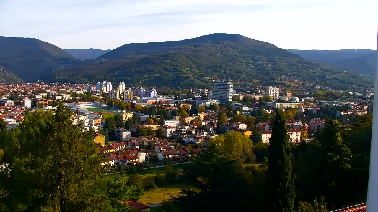 Nova Gorica i Gorica: Prekrasan Pogled iz Franjevačkog Samostana Kostanjevica